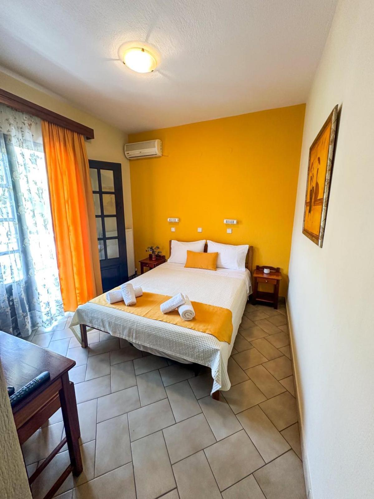 Pantelidis Rooms Skala Potamia  Exteriör bild